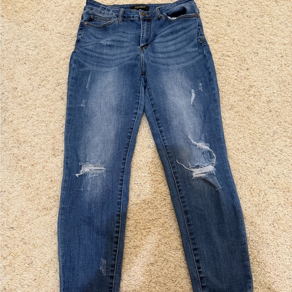 Judy Blue Medium Wash Ripped Skinny Jeans